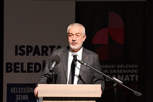 Halı dokumacılığını yeniden gündeme taşıyacağız